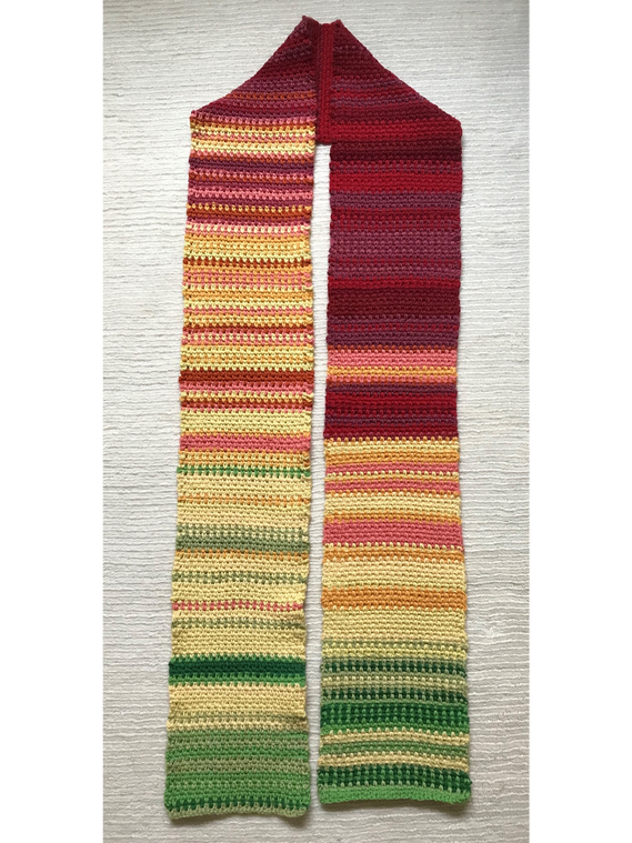 Scarf representing the daily temperatures of Davis throughout the year