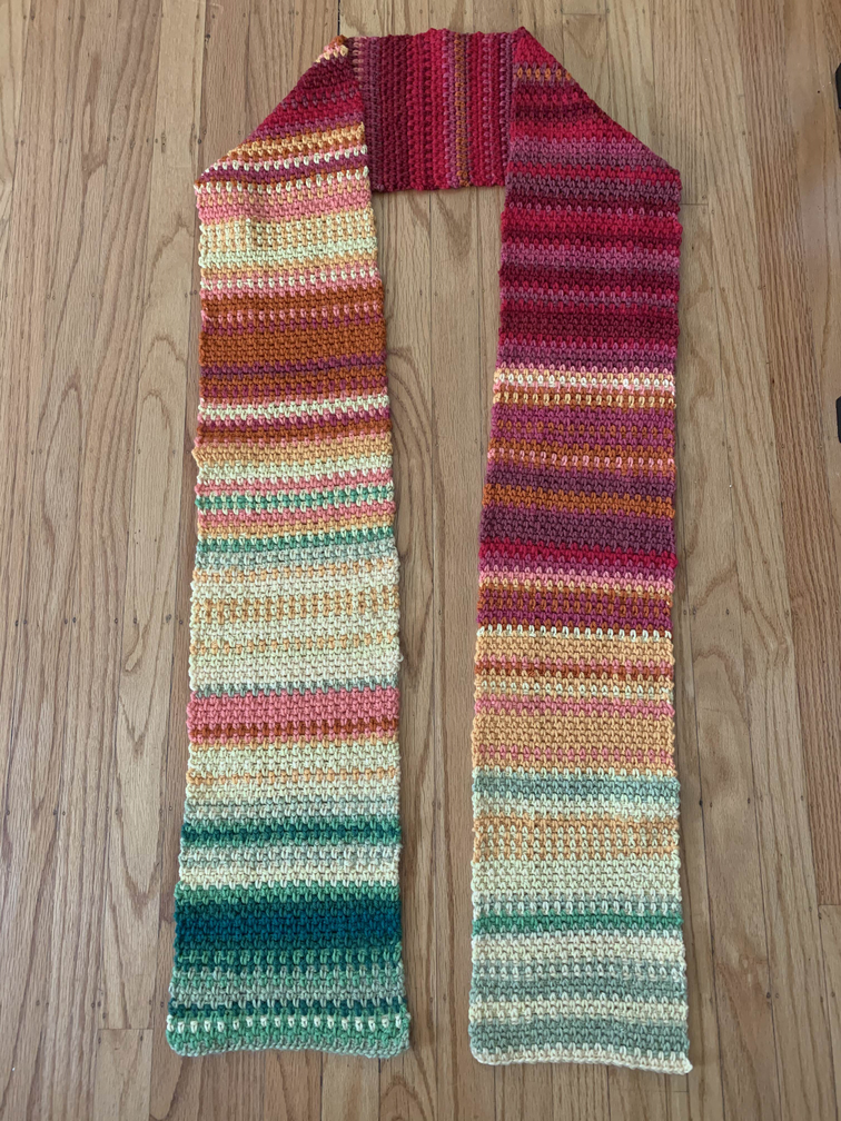 Scarf representing the daily temperatures of Davis throughout the year