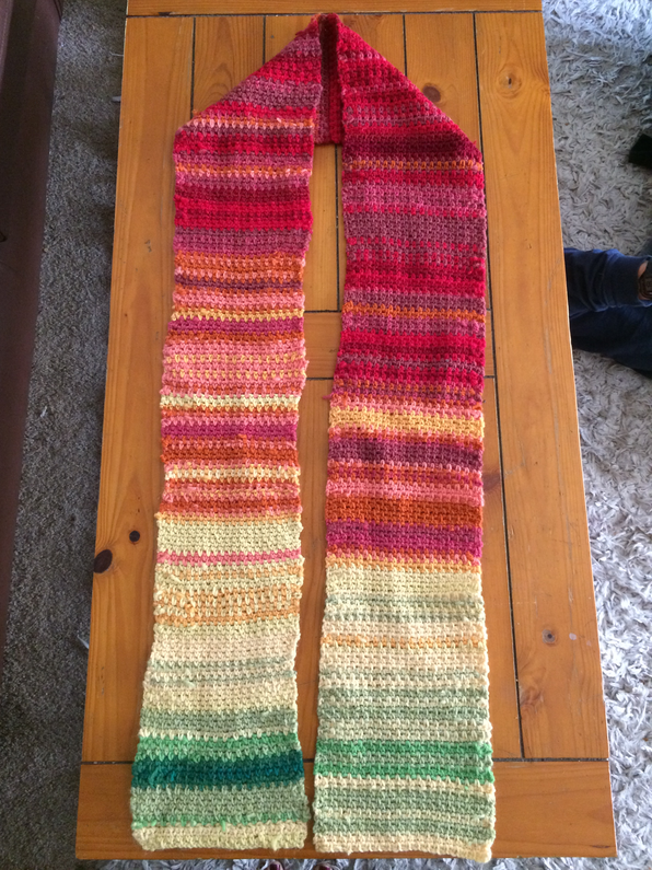 Scarf representing the daily temperatures of Davis throughout the year