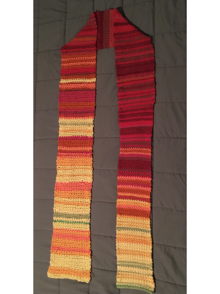 Scarf representing the daily temperatures of Davis throughout the year